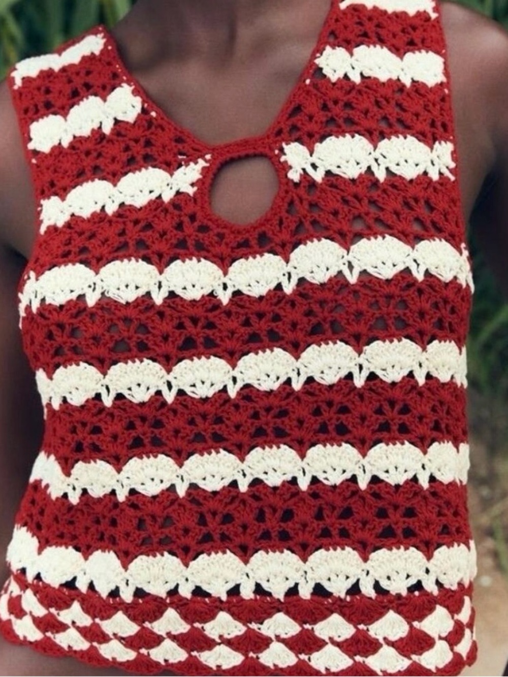 Zara New Crochet Knit Top with Opening in Red Size S NWT